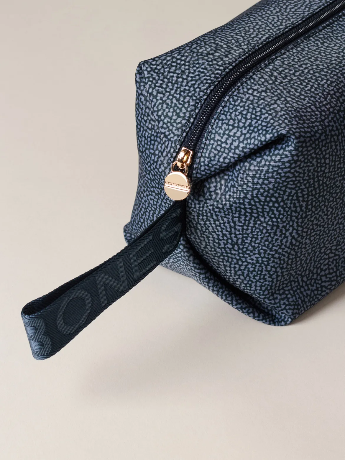 COSMETIC CASE CLASSICA MEDIUM