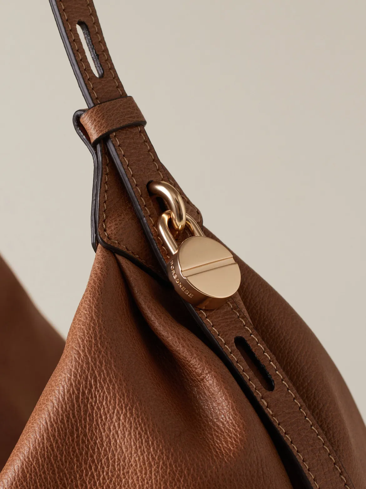 PRIVE BORSA HOBO MEDIUM