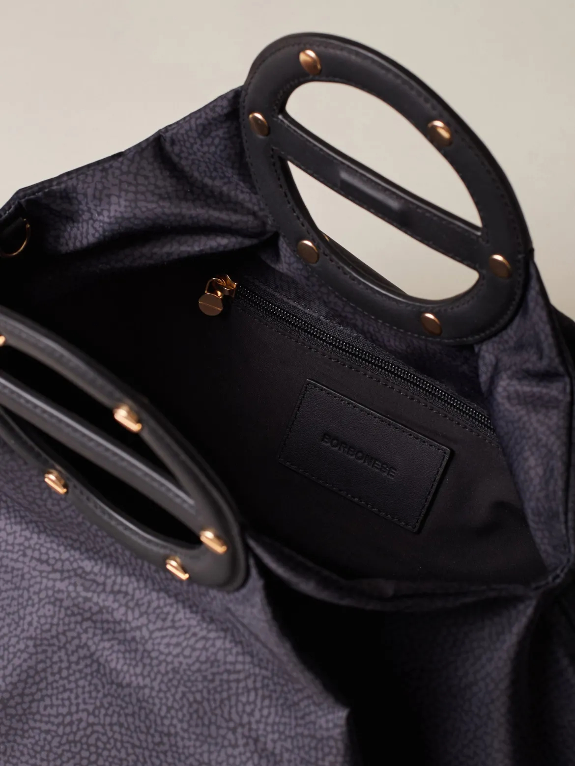 VIS A VIS BAULETTO MEDIUM